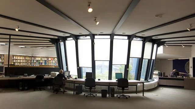 柏林的馬克斯普朗克人類發展研究所,吉他二重奏腦波研究就在這裡進行(2009 年攝)。