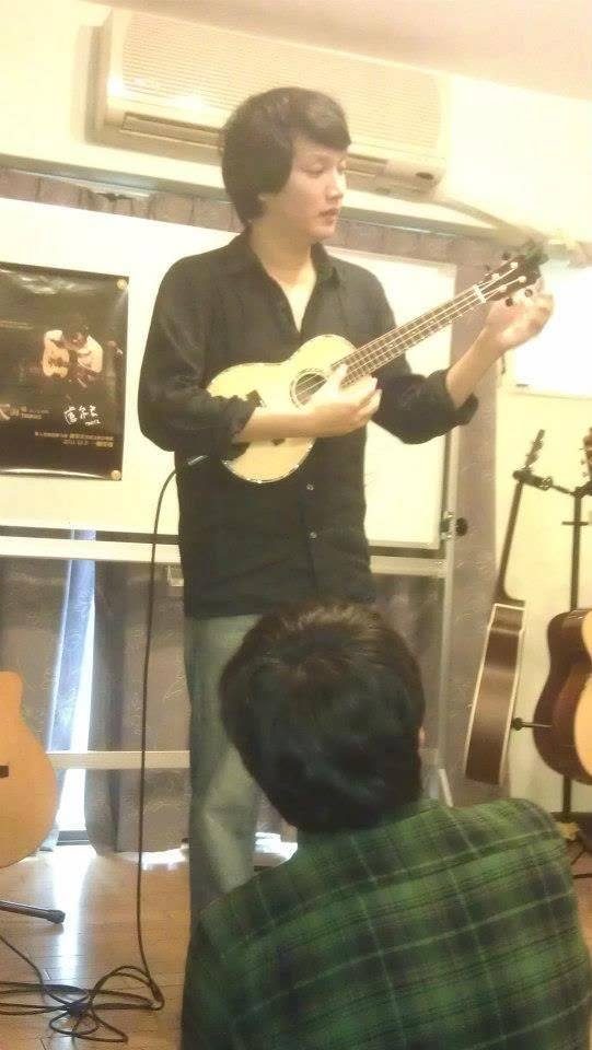 盧家宏 2012 烏克麗麗演奏