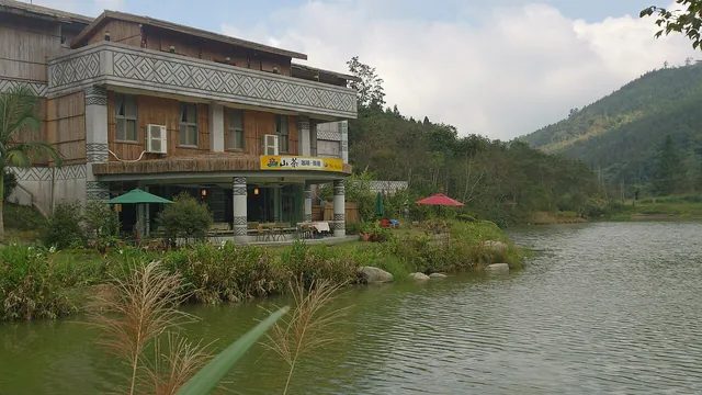 位於南庄向天湖的賽夏族民俗文物館,保存並介紹賽夏族的祭儀與文化