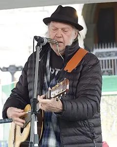 尼爾·楊（Neil Young）