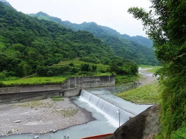 新竹的上坪溪,傳說中矮人 ta'ay 就住在這條溪的上游,北祭團祭典結束後也會到上坪溪邊送別